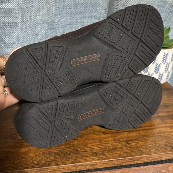 Lands' End Chocolate Brown Suede Quilted Winter Boots Side Zip Pull On 8.5 Comfy - Picture 4 of 8